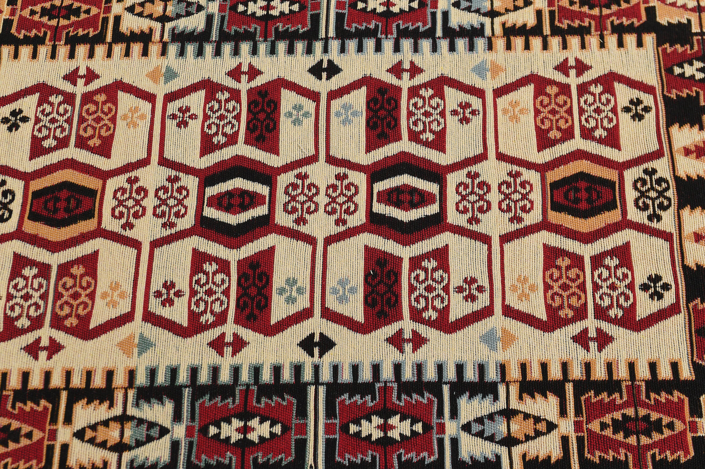 Wholesale Turkish Kilim Rugs Traditional Design by Cottonpolis