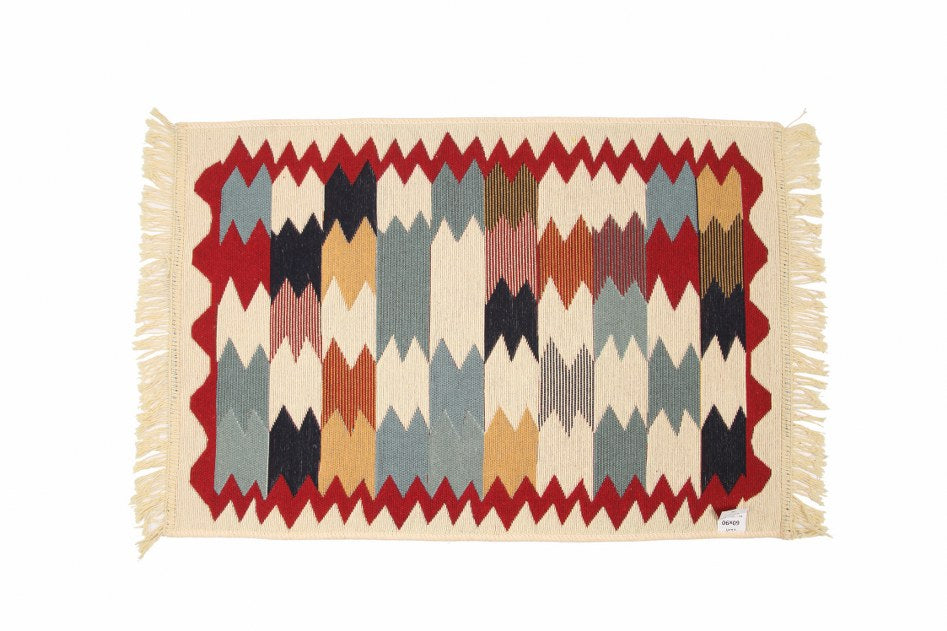 Wholesale Turkish Kilim Rugs Traditional Design by Cottonpolis