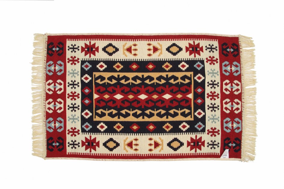 Wholesale Turkish Kilim Rugs Traditional Design by Cottonpolis